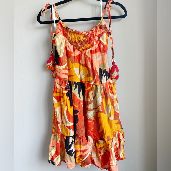 Gorgeous Unique Beach Coverup Dress - Picture 2 of 8